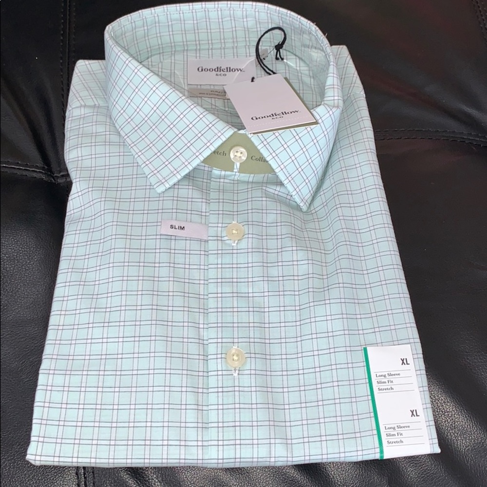 New Goodfellow & Co slim fit men’s button up shirt